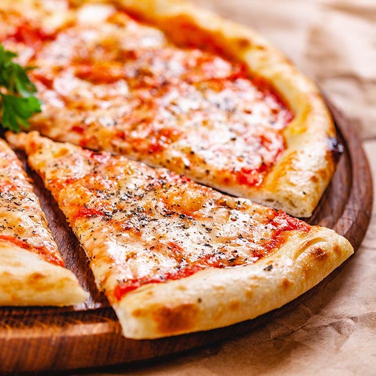 Pizza 4 fromages (base tomate)
